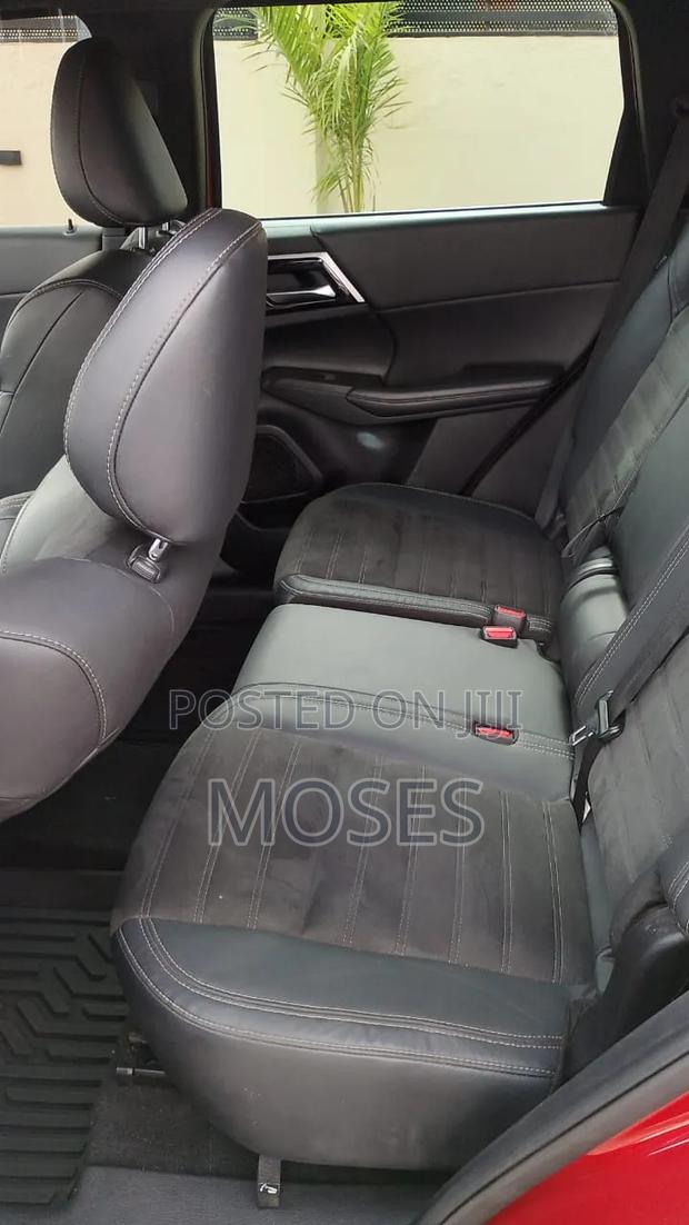 Mitsubishi Outlander Ralliart 2023 Red