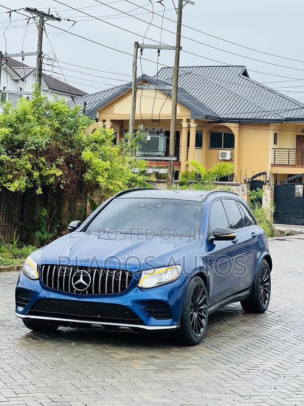 Mercedes-Benz GLC-Class 2017 Blue