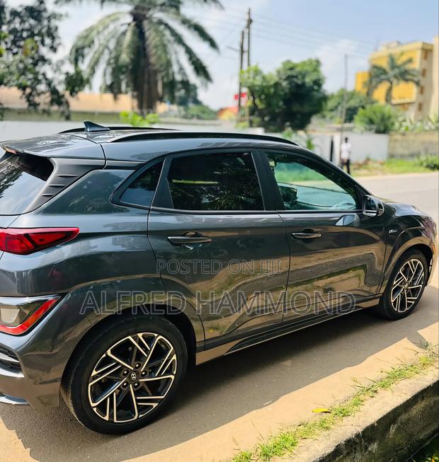 Hyundai Kona 2022 Gray