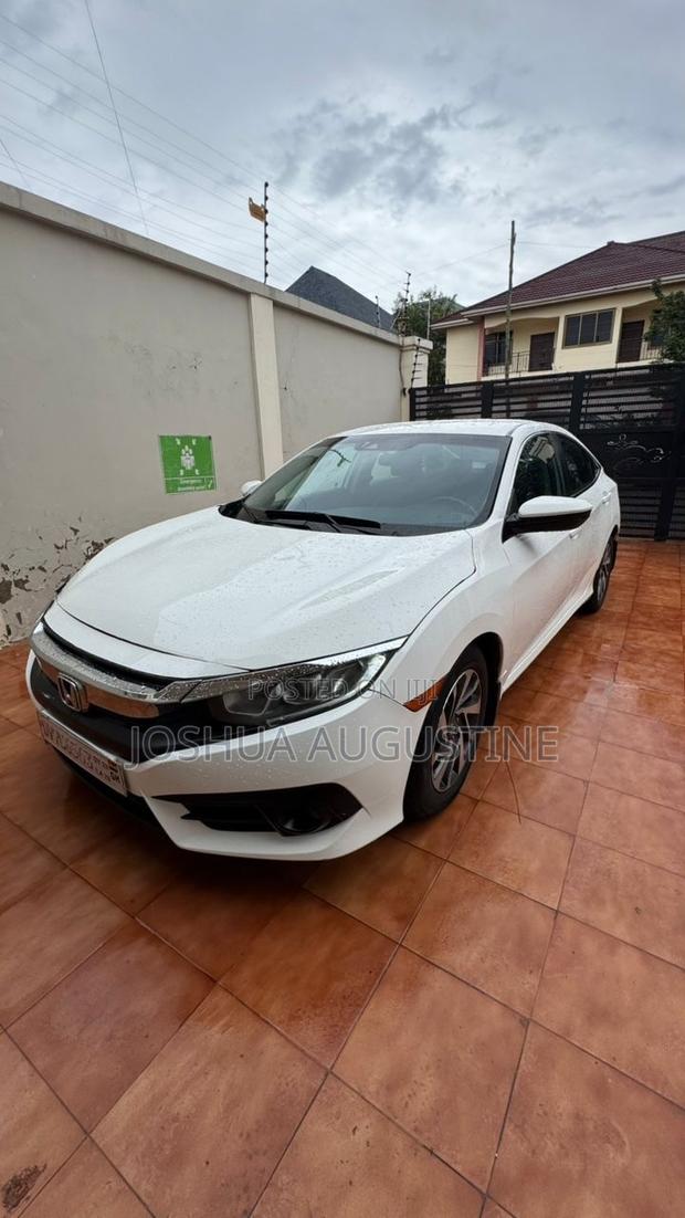 Honda Civic 2018 White