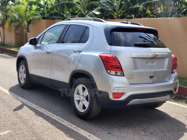 Chevrolet Trax 2019 Silver