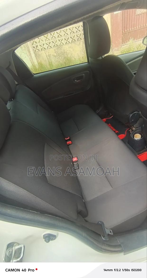 Toyota Yaris 2016 White