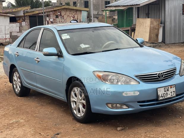 Toyota Camry 2006 Blue