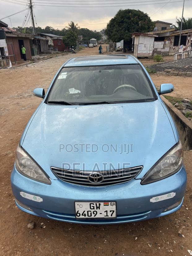 Toyota Camry 2006 Blue