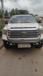 Toyota Tundra Platinum 5.7L V8 4x4 CrewMax 5.6 ft. box 145.7 in. WB White for sale