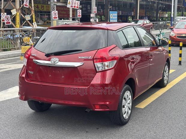 Toyota Yaris 2016 Red