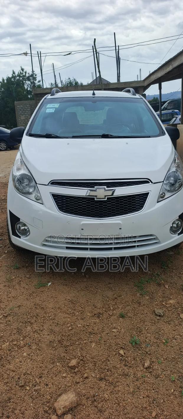 Chevrolet Spark 2014 White