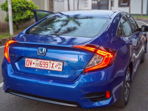 Honda Civic EX-L 4dr Sedan (1.5L 4cyl) 2016 Blue