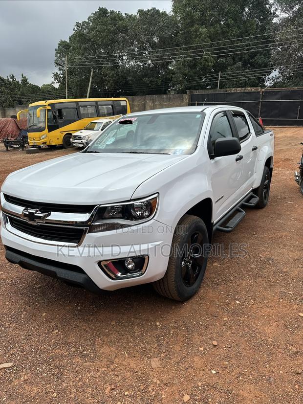 Chevrolet Colorado 2020 White