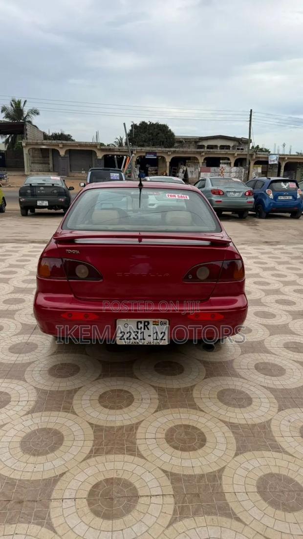 Toyota Corolla 1.6 Sedan Automatic 2002 Red