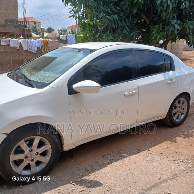 Nissan Sentra 2007 White