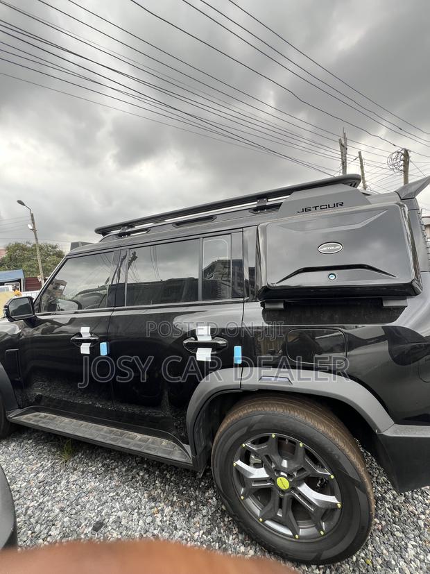 Jetour T2 2.0 Petrol AWD 2024 Black