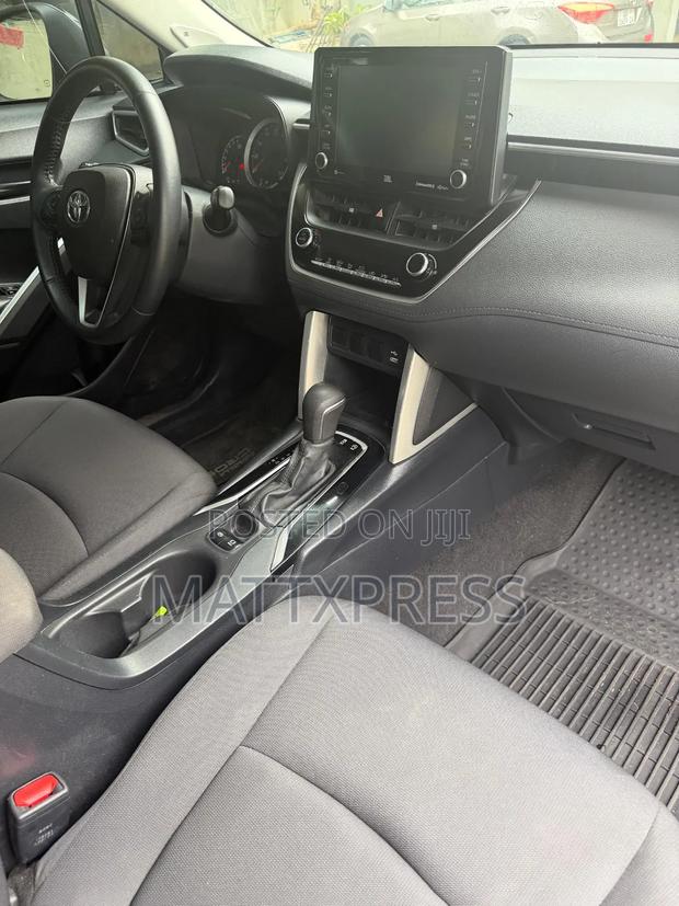 Toyota Corolla Cross 2.0 Petrol AWD 2022 Black