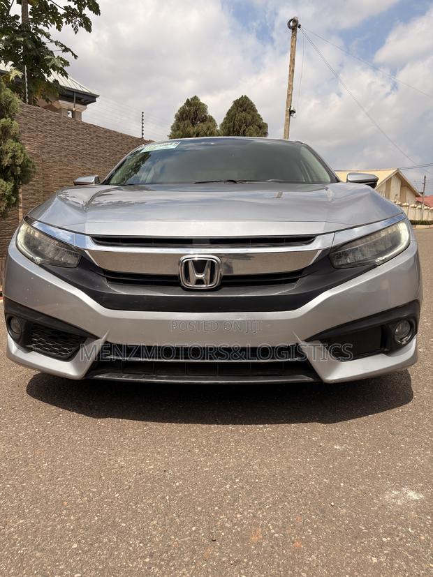 Honda Civic Touring 4dr Sedan (1.5L 4cyl) 2017 Silver