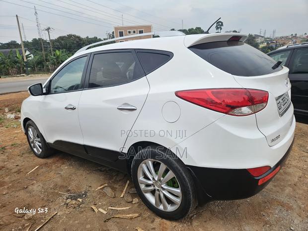 Hyundai Tucson 2015 White