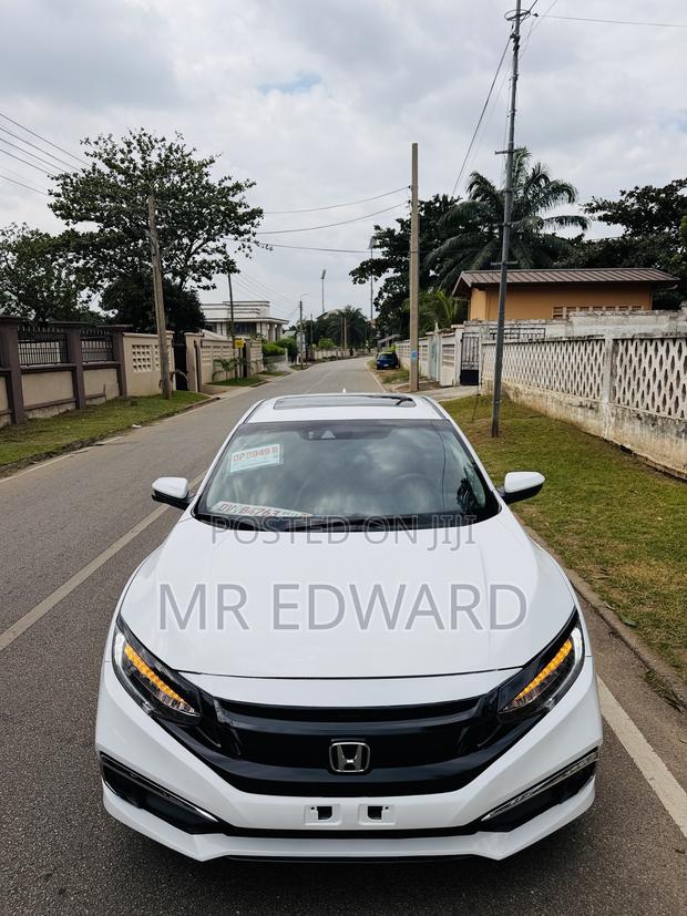 Honda Civic 2019 White