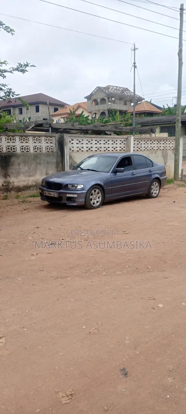 BMW 325i 2002 Gray