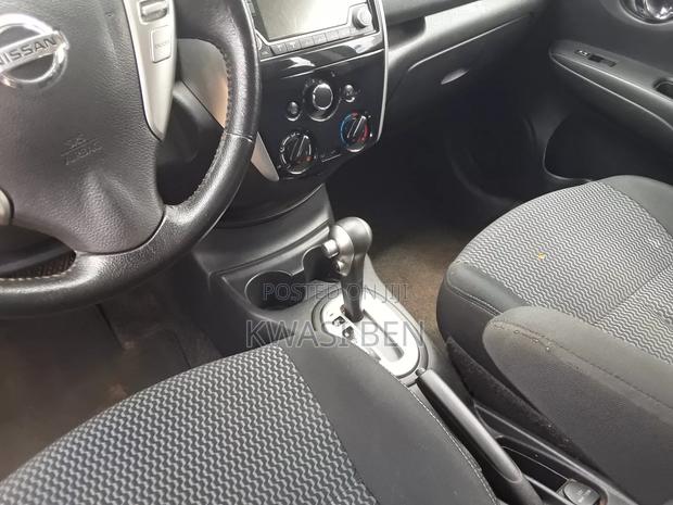 Nissan Versa 2016 Black