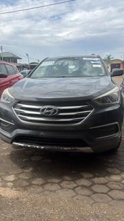 Hyundai Santa Fe 2018 Gray for sale