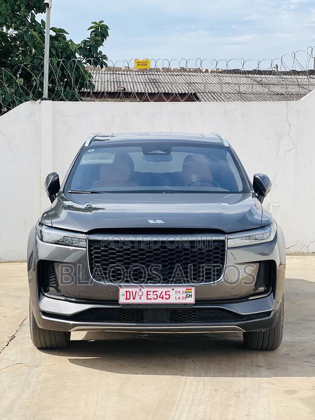 New Li Auto One 2022 Gray