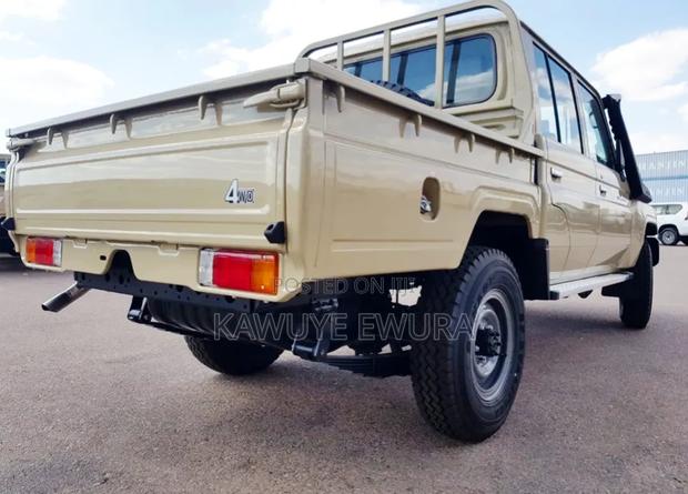 New Toyota Land Cruiser 2022 Beige