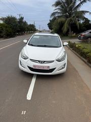 Hyundai Elantra Sport Sedan FWD (2.0L 4cyl 6A) 2016 White for sale