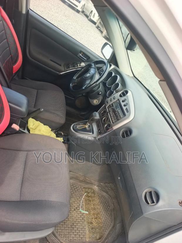 Toyota Matrix 2008 White