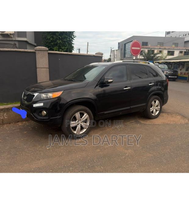 Kia Sorento 2013 Black