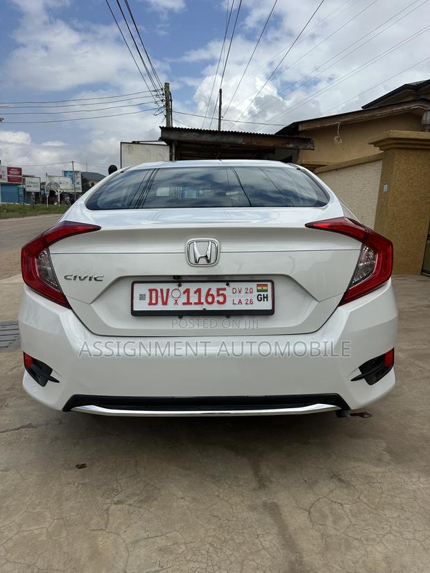 Honda Civic EX Sedan 2019 White