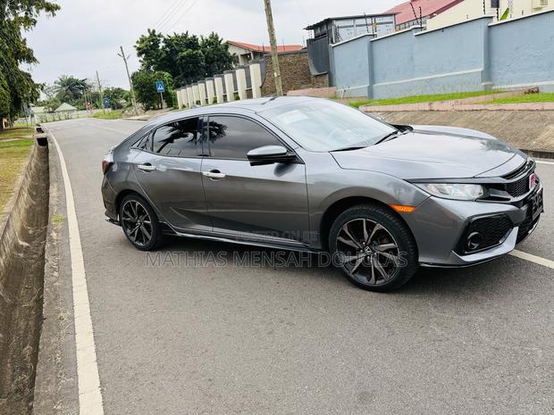 Honda Civic EX-L w/Navi 4dr Hatchback (1.5L 4cyl) 2017 Gray