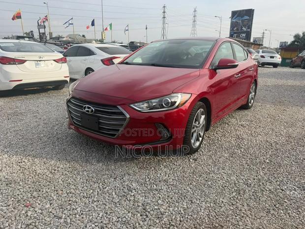Hyundai Elantra 2017 Red