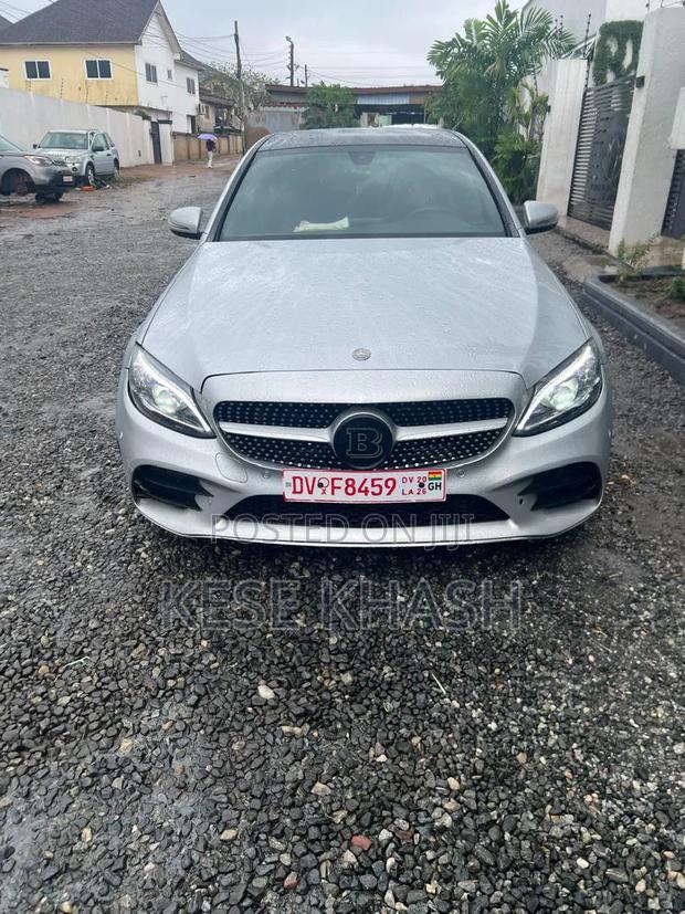 Mercedes-Benz C300 2016 Silver