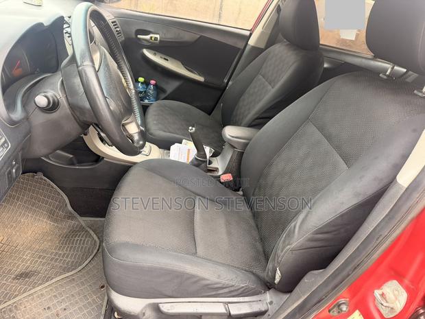 Toyota Corolla 2010 Red