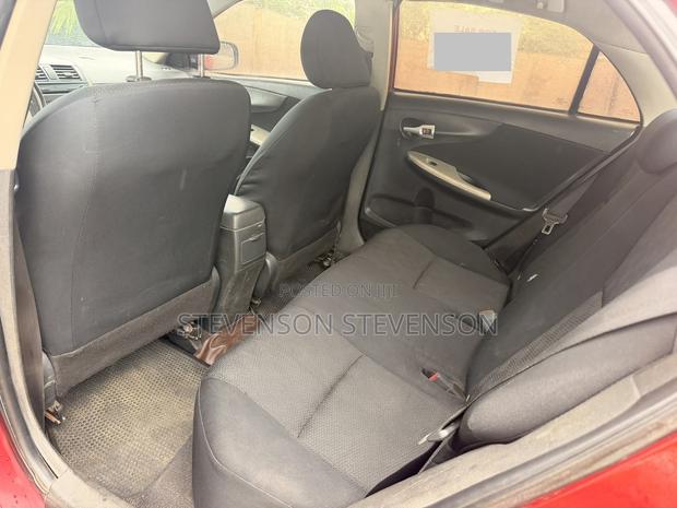 Toyota Corolla 2010 Red