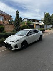 Toyota Corolla LE 4dr Sedan (1.8L 4cyl CVT) 2016 White for sale