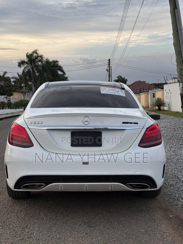 Mercedes-Benz C300 Sport Sedan RWD (2.0L 4cyl 7A) 2016 White