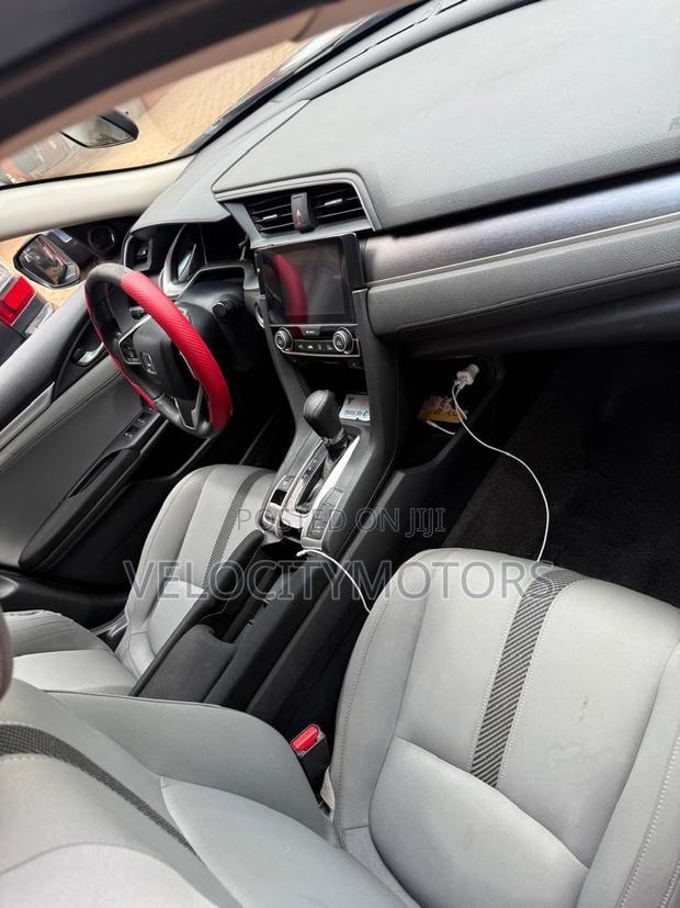 Honda Civic EX-T 4dr Sedan (1.5L 4cyl) 2017 Blue