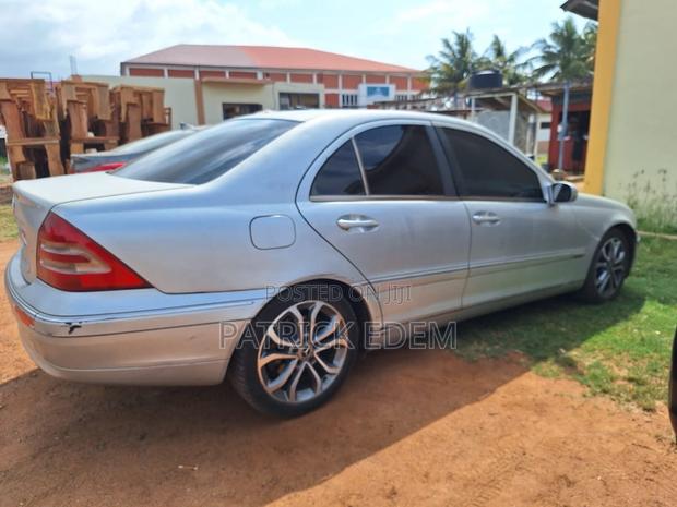 Mercedes-Benz C220 Classic 1998 Gray