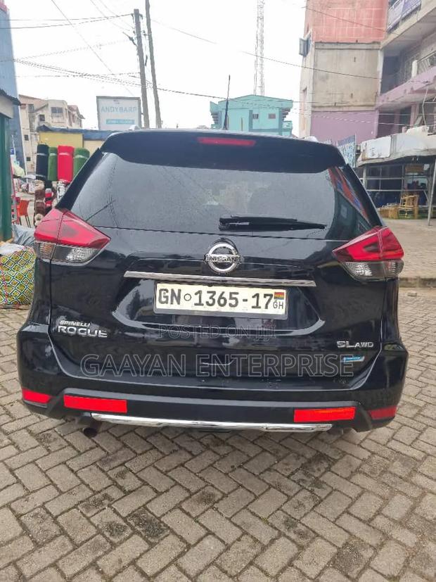 Nissan Rogue SV AWD 2017 Black