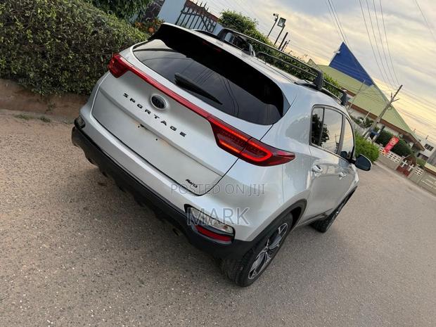 Kia Sportage Nightfall 2022 Silver