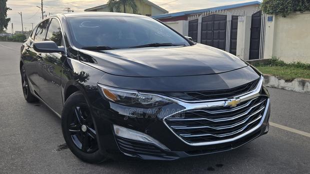 Chevrolet Malibu 2022 Black