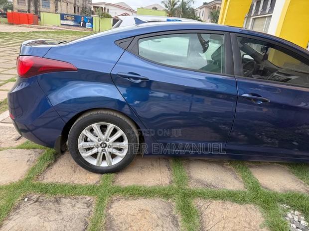 Hyundai Elantra SE 4dr Sedan (1.8L 4cyl 6M) 2015 Blue