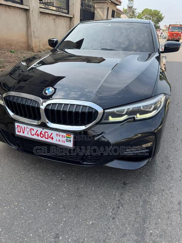 BMW 3 Series 330i RWD 2020 Black