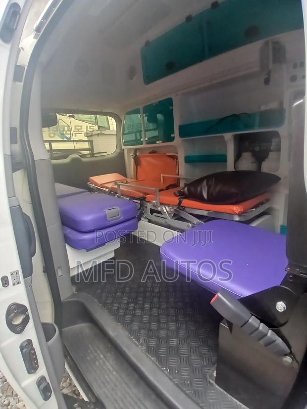 Hyundai Porter II 2016 White
