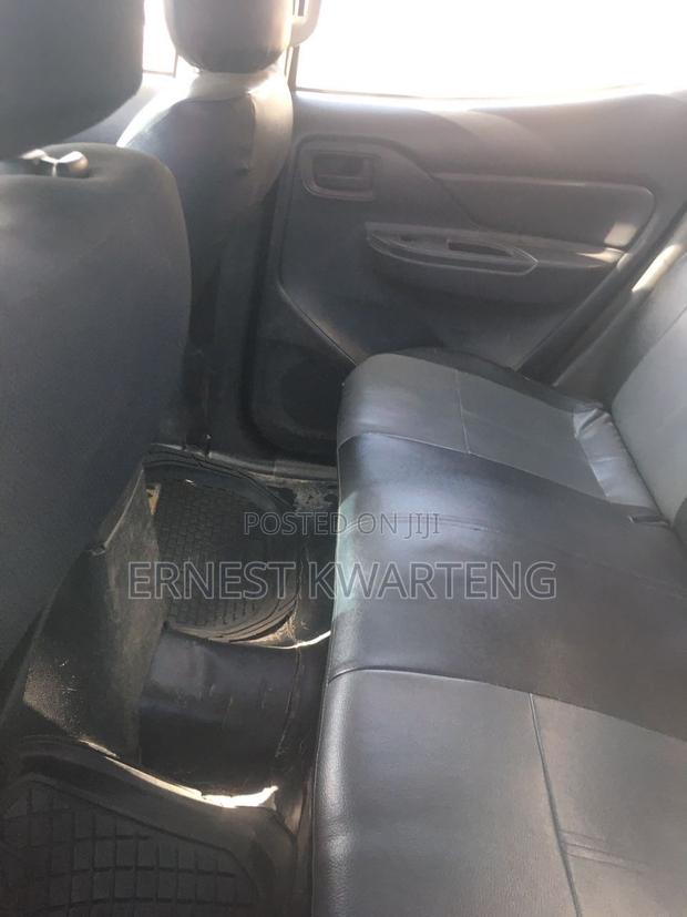 Mitsubishi L200 2023 White