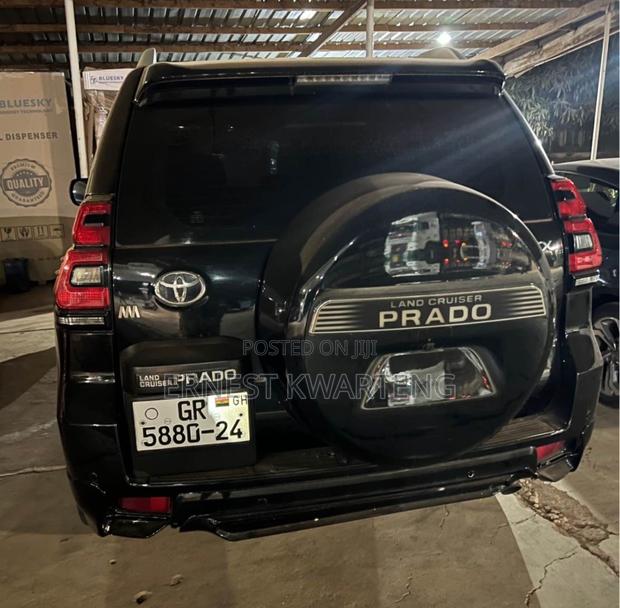 Toyota Land Cruiser Prado 2014 Black