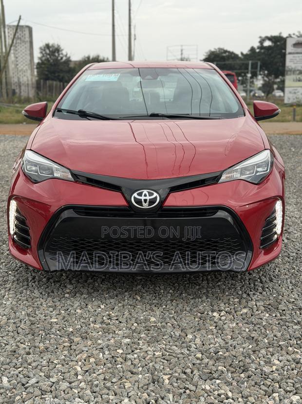 Toyota Corolla SE 4dr Sedan (1.8L 4cyl CVT) 2017 Red