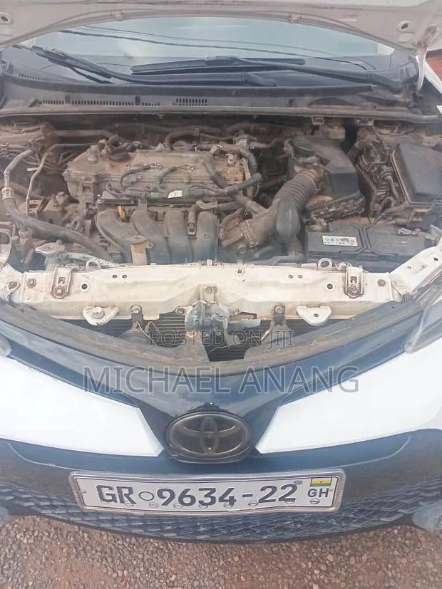 Toyota Corolla 2017 White