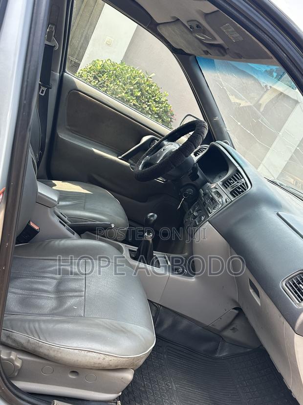 Nissan Primera 2009 Silver