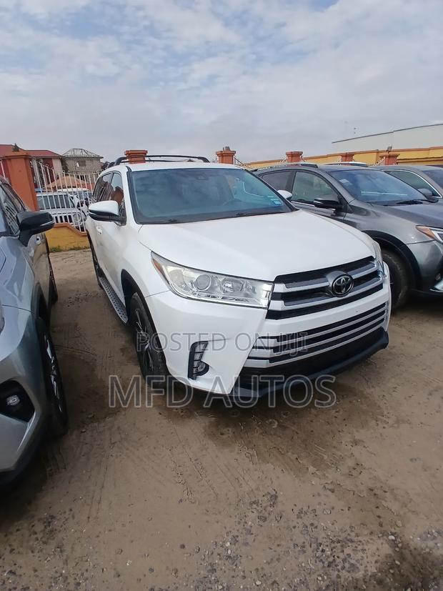 Toyota Highlander 2019 White